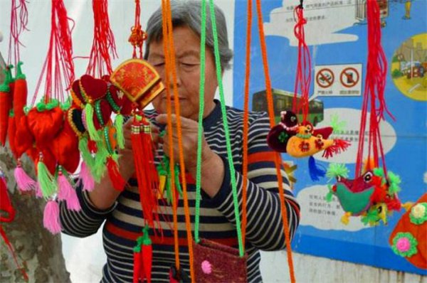 五彩绳是哪五种颜色