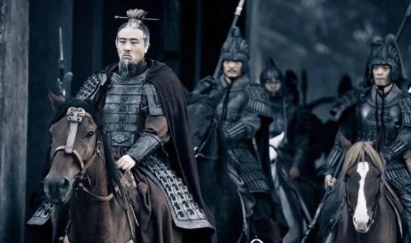 历史上刘备的武器叫什么名字