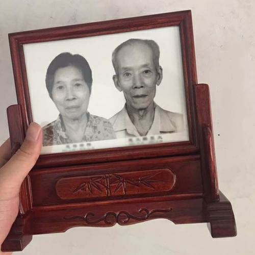 已故老人照片能长期放家中吗