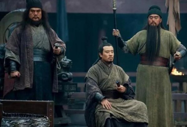 三国演义中的关羽象征的是什么