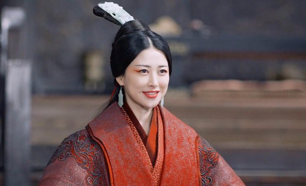 秦始皇母亲赵姬的历史故事