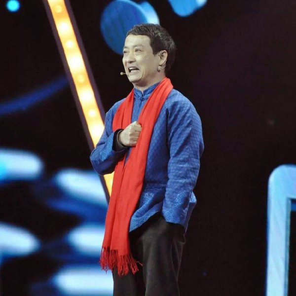 崔万志个人资料和简介