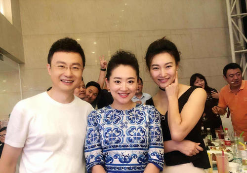 李梓萌结婚了没有