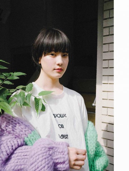 女孩子圆脸适合什么短发发型