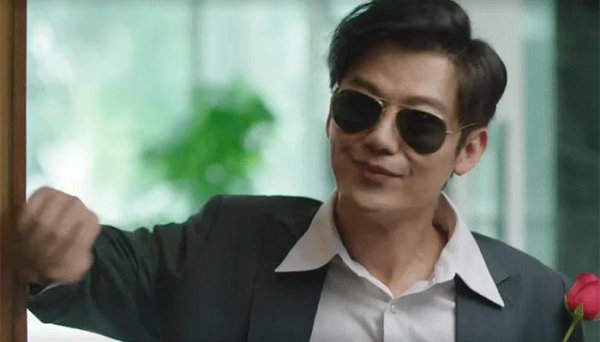 演员芦芳生个人资料简介