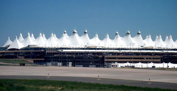 亚洲最大的机场位于哪里