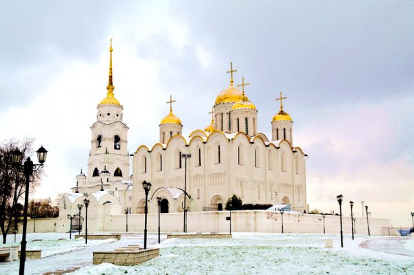 亚历山大涅夫斯基生平