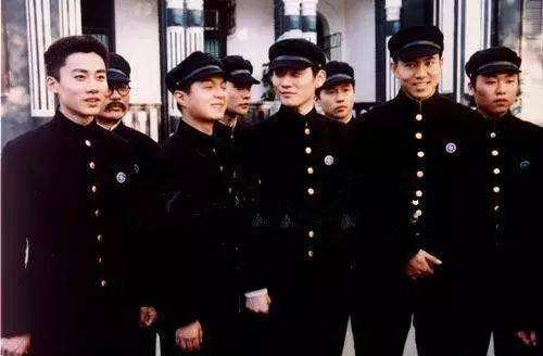 中山装的由来及意义