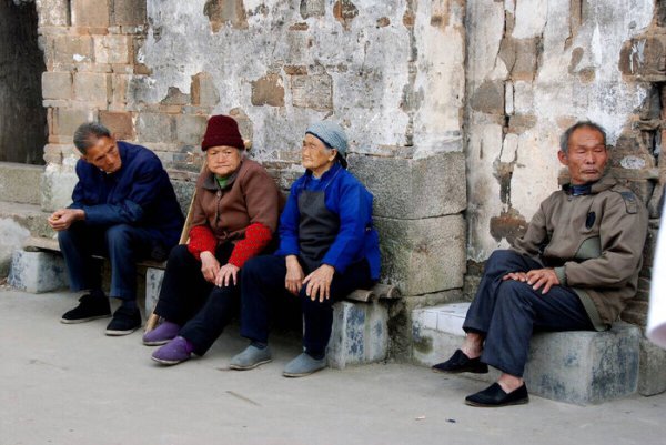 丑妻薄地破棉袄是什么意思