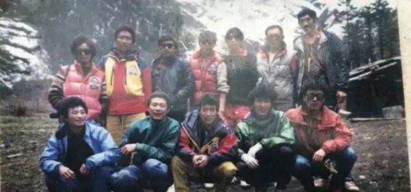 梅里雪山禁止攀登真相