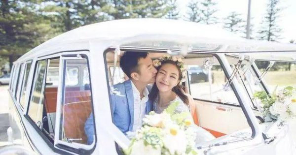 邓家佳个人资料简介