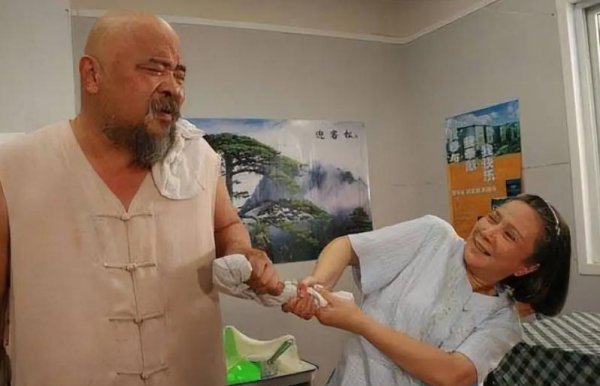 李琦的个人资料简介