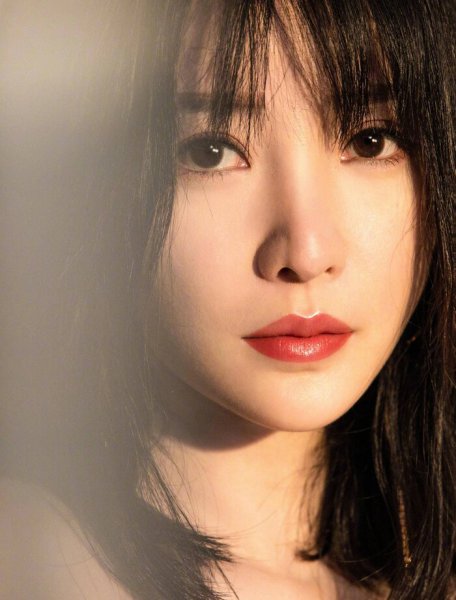 柳岩个人资料简历