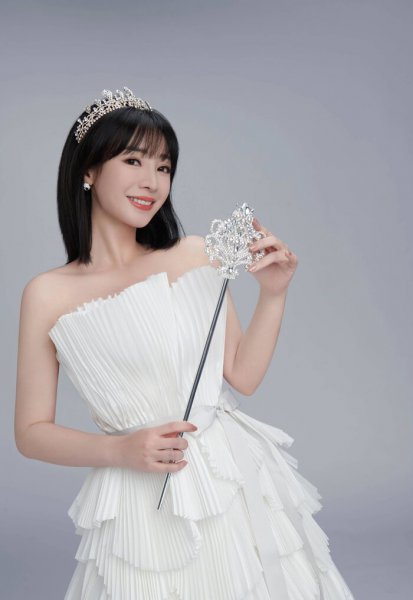 柳岩个人资料简历