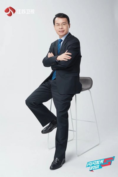 余晚婷背景如何今年多大