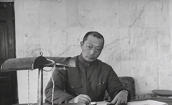 新中国北京市第一任市长是谁