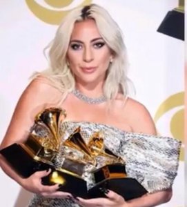 ladygaga个人资料简历 世界巨星的她是啥出道身世