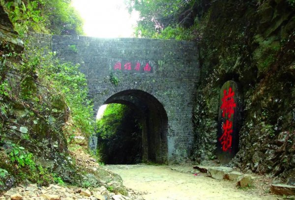 广东南雄属于哪个市