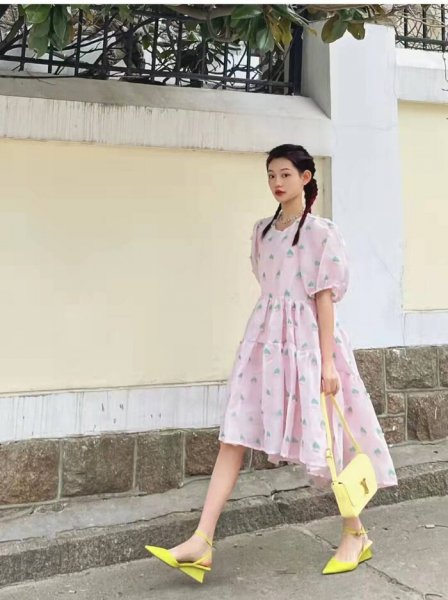 黑黄皮适合什么颜色的衣服