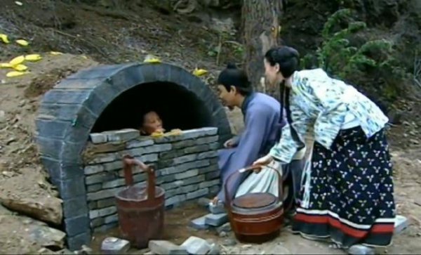 60岁活埋是哪个朝代