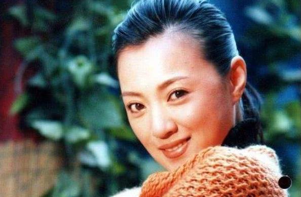 金玉婷的个人资料图片