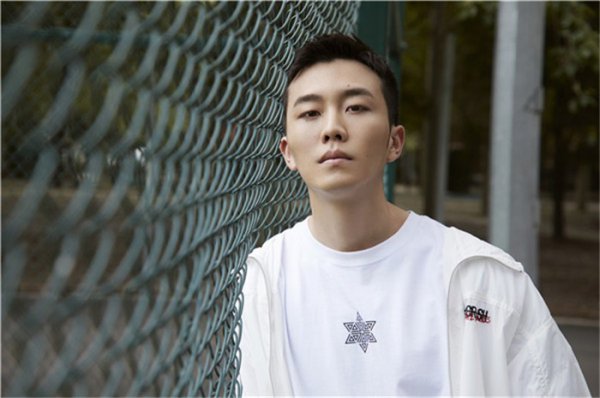 朱赞锦演的陈情令中的谁