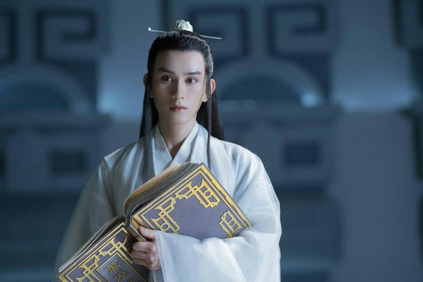 朱赞锦演的陈情令中的谁