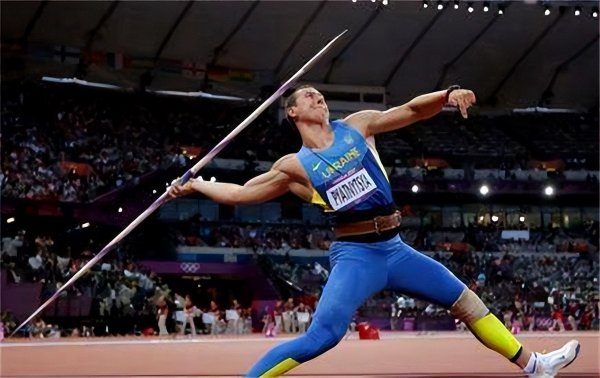 标枪世界纪录多少米