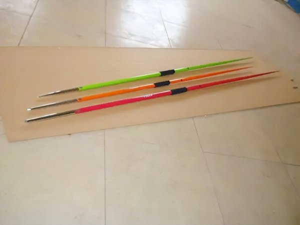 标枪世界纪录多少米