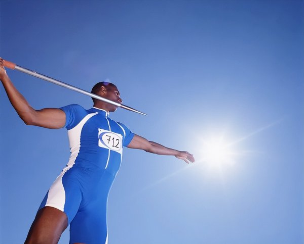 标枪世界纪录多少米