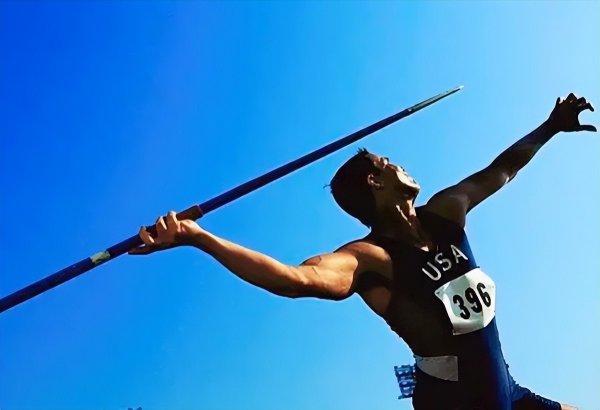 标枪世界纪录多少米