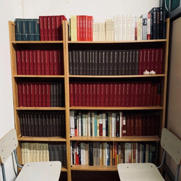 清华大学女生寝室长什么样子