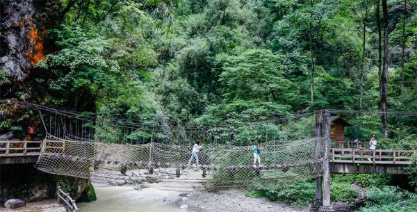 重庆旅游攻略导游推荐