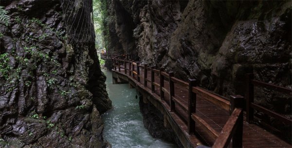 重庆旅游攻略导游推荐