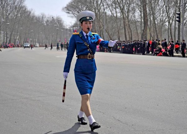 朝鲜为什么要封锁闭国