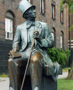 海的女儿作者简介及其主要作品 海的女儿主要讲述的内容