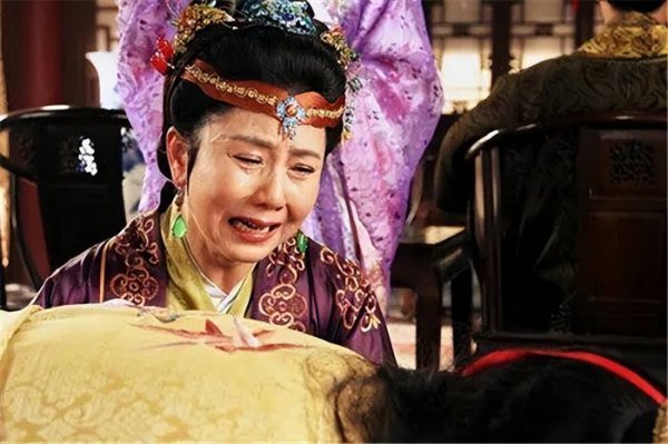 红楼梦袭人嫁给了谁