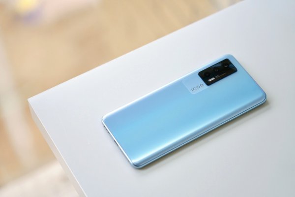 天玑1200和骁龙870哪个好