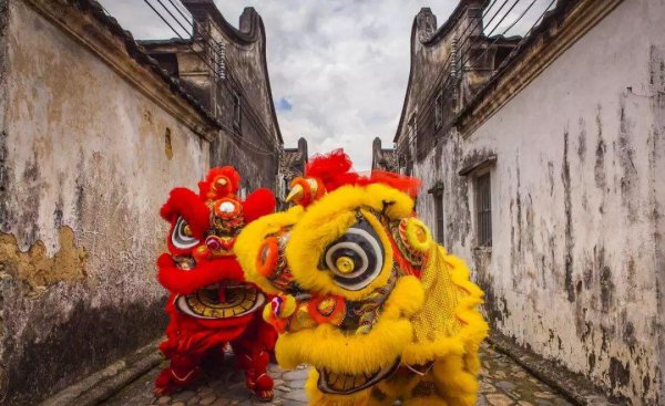 舞狮的由来和传说故事