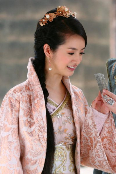 历史上杨雪舞为什么是郑妃