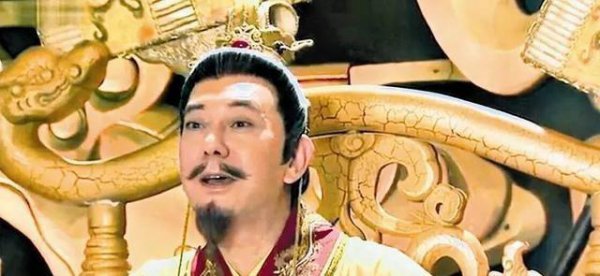 李白写杨贵妃的三首诗