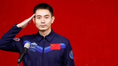 航天员叶光富个人资料简介 中国航天员叶光富的个人介绍