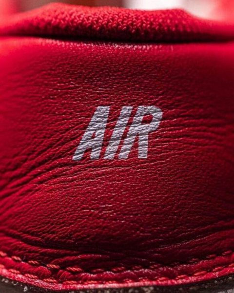 世界上最贵的球鞋排行第一