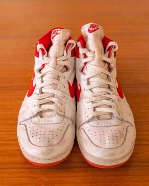 世界上最贵的球鞋排行第一