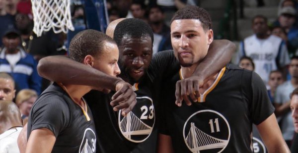 篮球1到5号位站位图