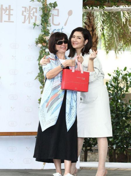 环球鞋子是牌子吗