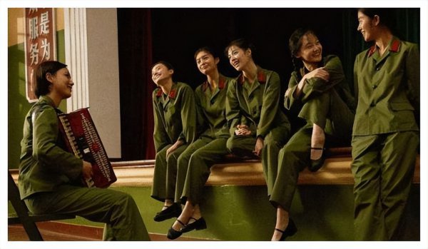 芳华里的郝淑雯是谁