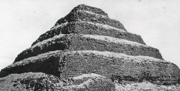 金字塔的来历及传说