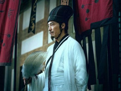 太傅和宰相谁的官职更大 宰相和宰辅有什么区别