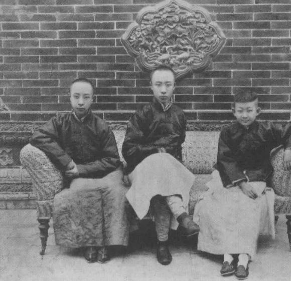 溥仪皇帝个人简历